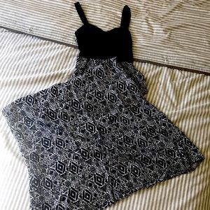 Mudd XS Maxi Tribal Dress